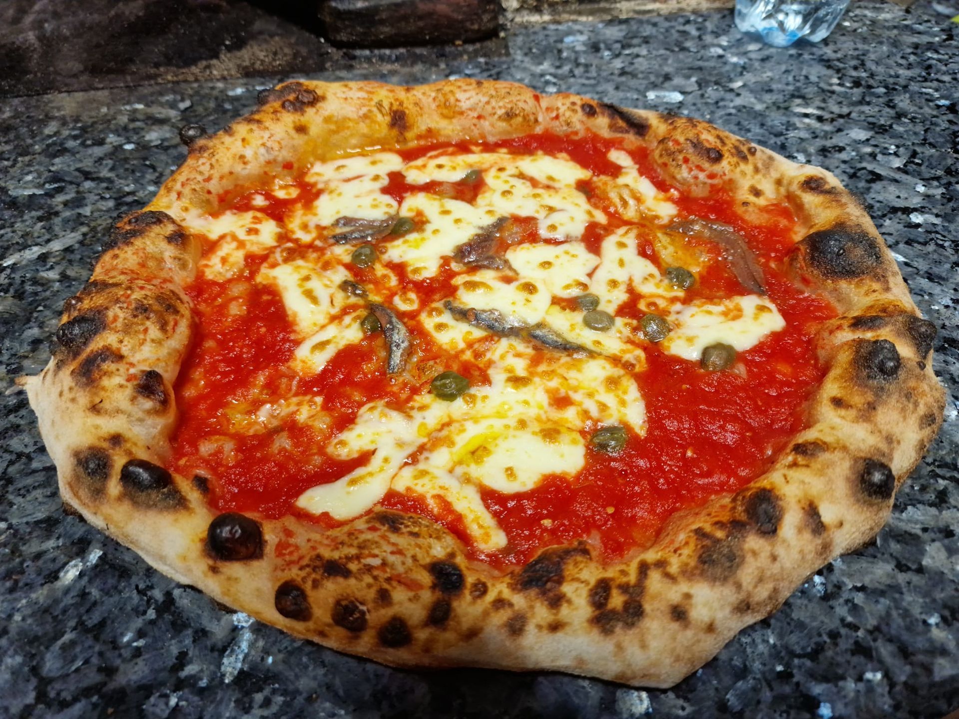 CHI SIAMO