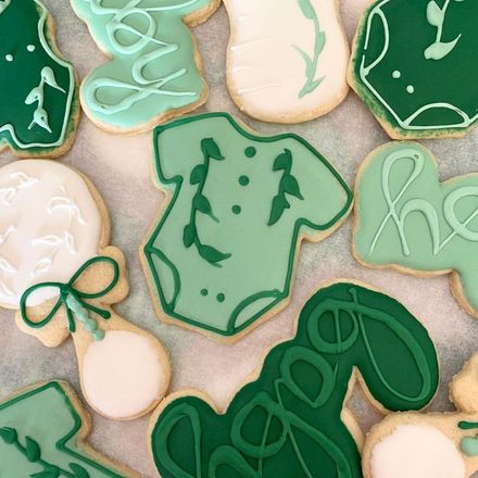 baby shower cookies