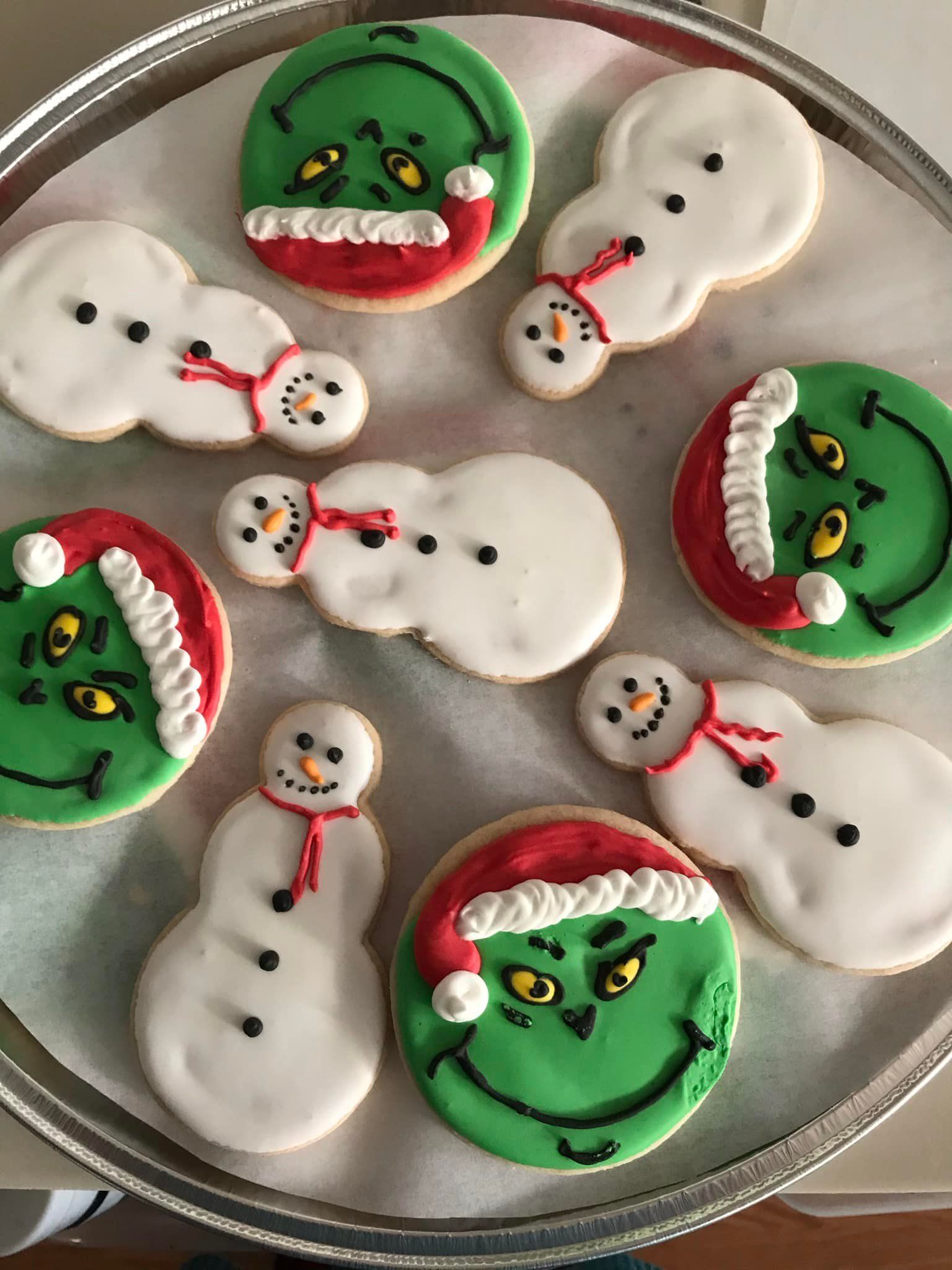 grinch and snowman cookies