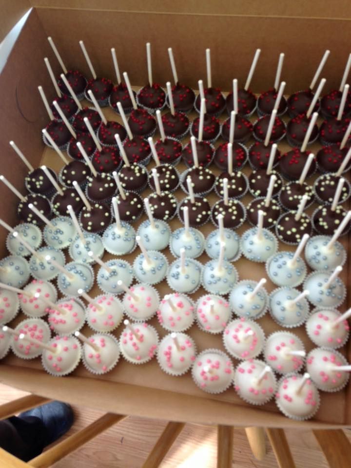 chocolate cake pops