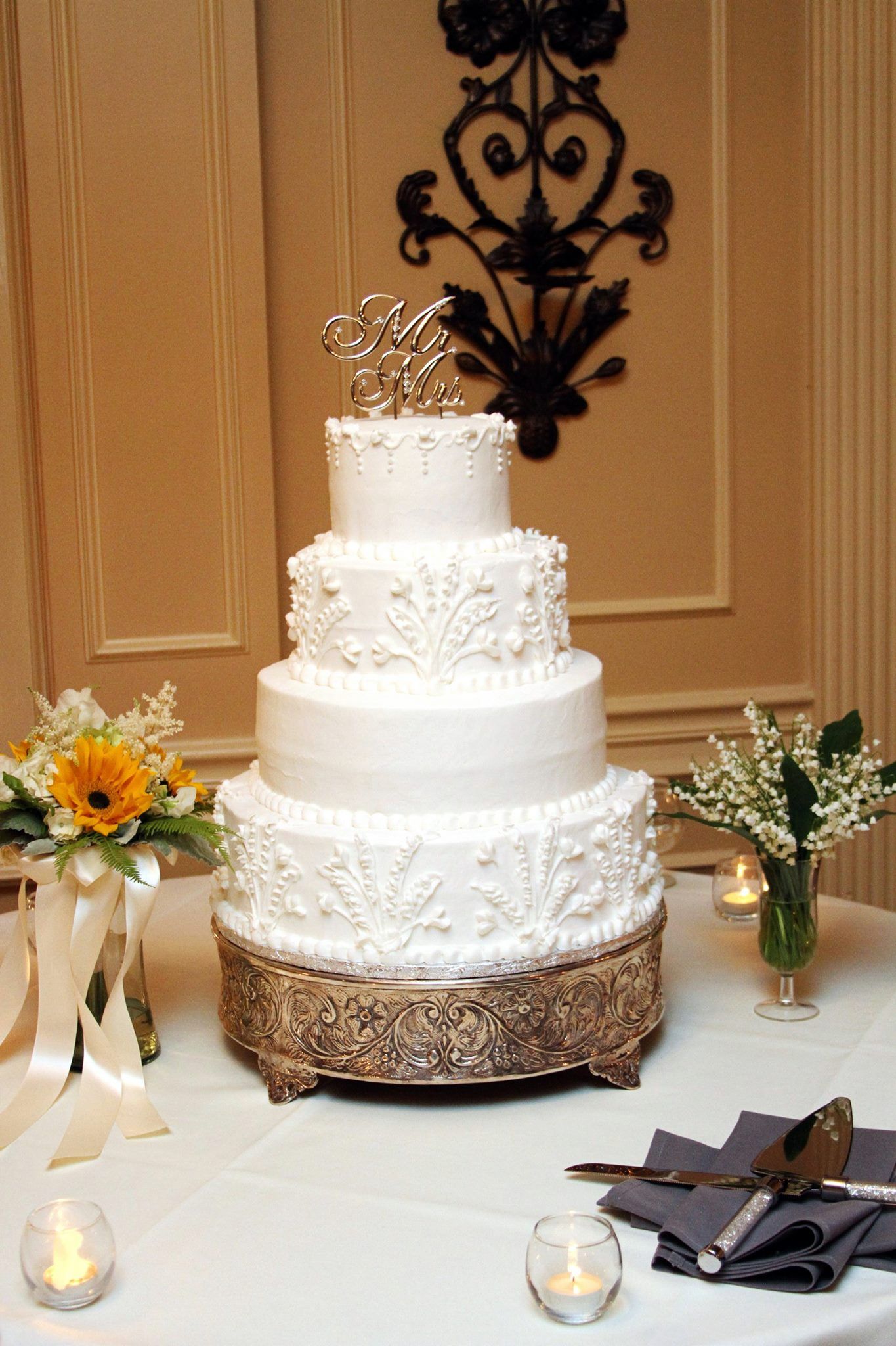 wedding cake