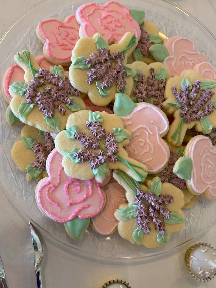 floral iced cookies