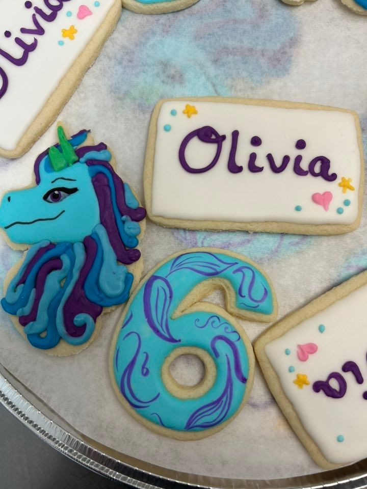unicorn birthday cookies