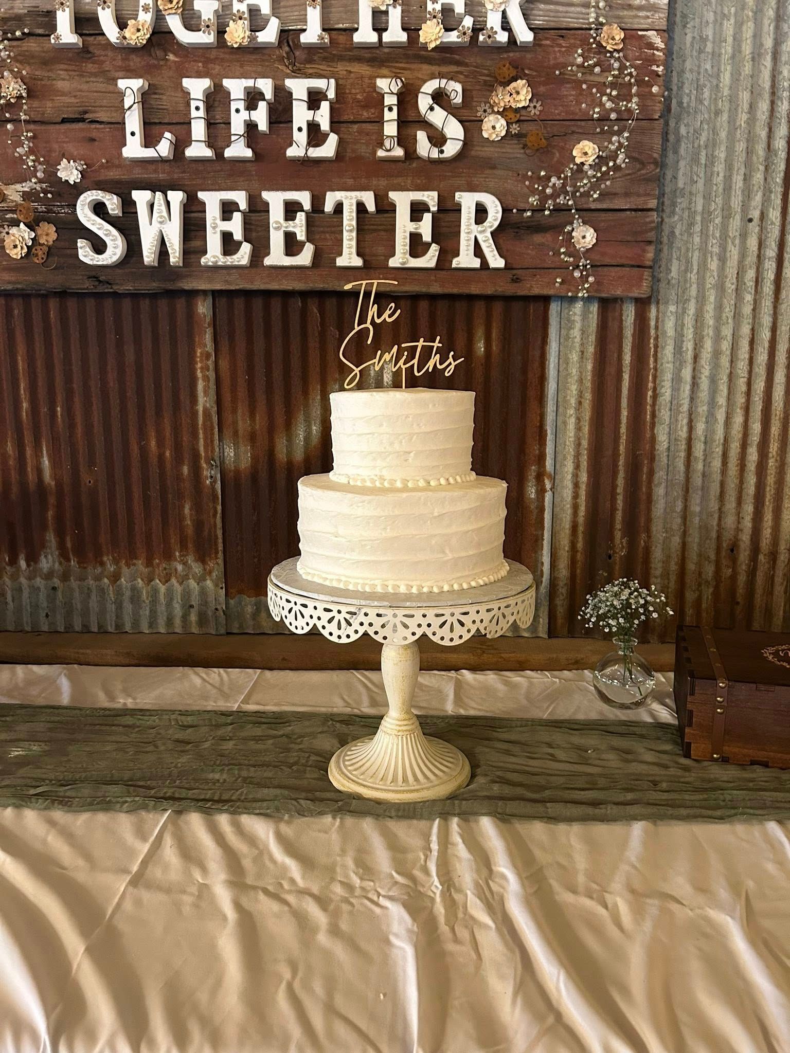 simple two tier wedding cake