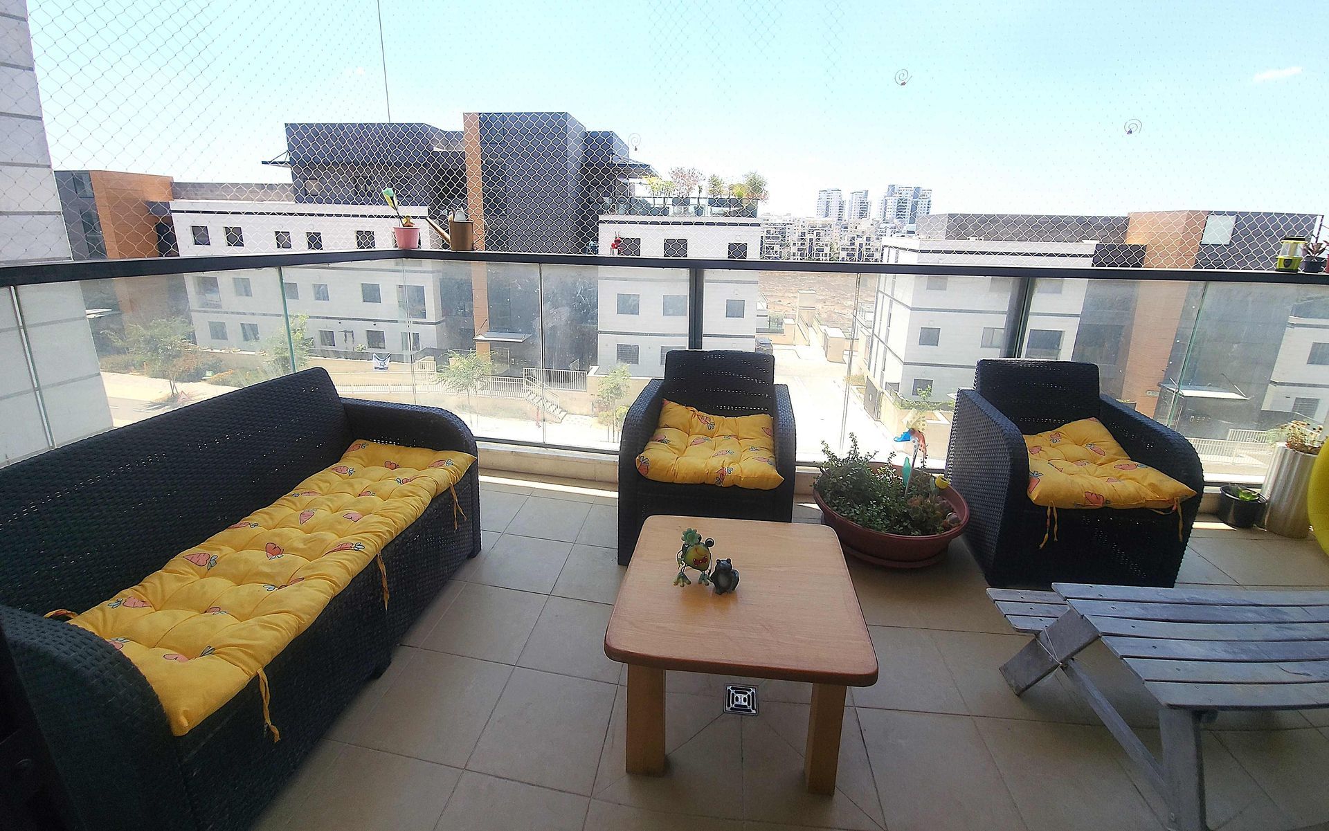 למכירה במודיעין דירת 5 חדרים עם מעלית ונגישות מלאה