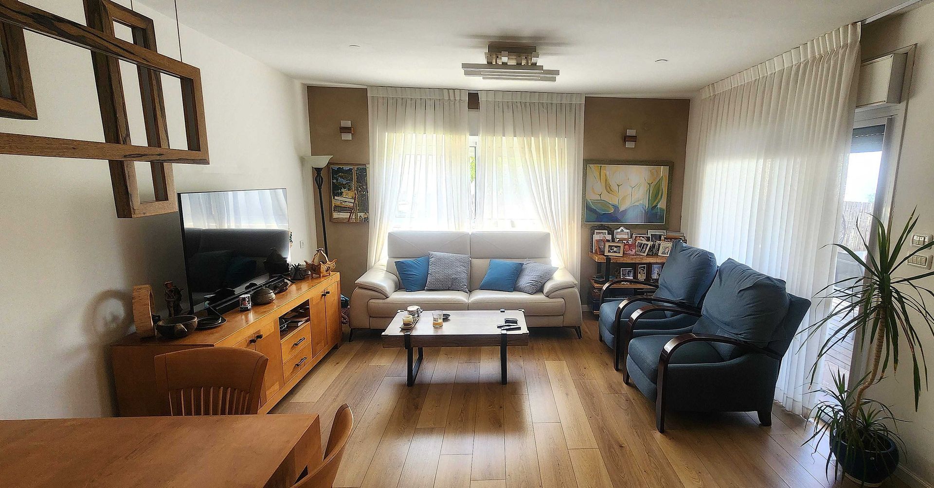 למכירה במודיעין דופלקס גן 5 חדרים עם אפשרות לכניסה נפרדת לכל קומה