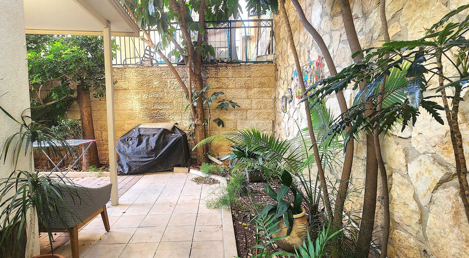 למכירה במודיעין דירת גן 4.5 חדרים עם נגישות מלאה