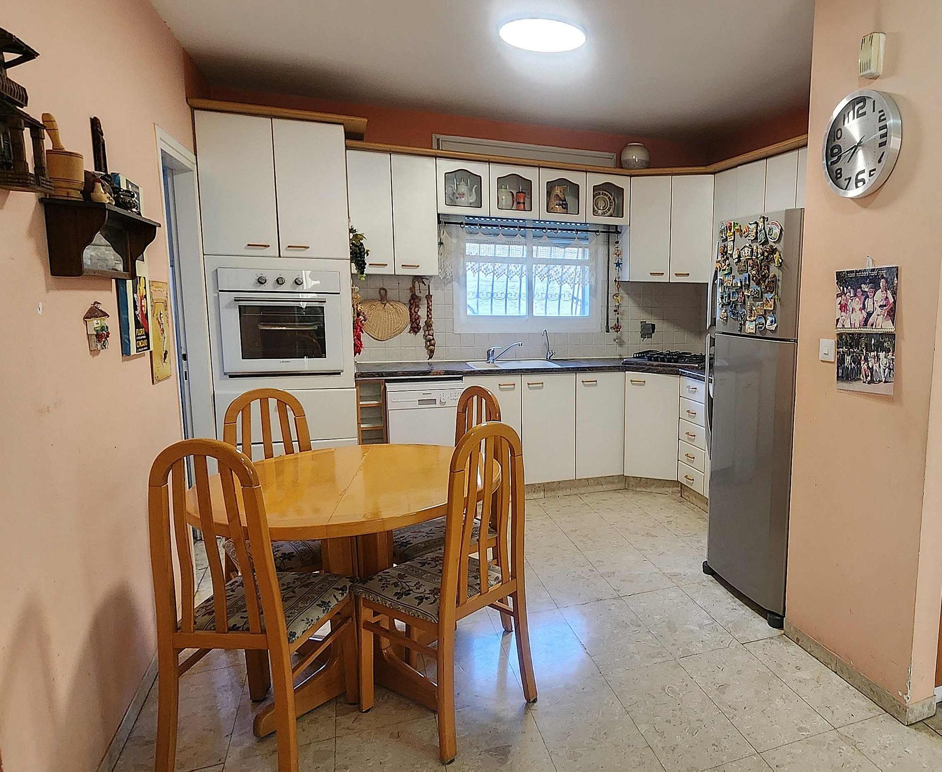 למכירה במודיעין דירת 4 חדרים ענקית עם מעלית