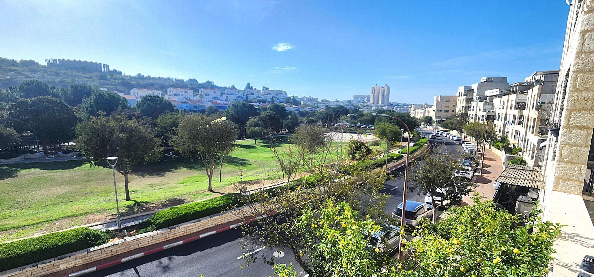 למכירה במודיעין דירת 4 חדרים ענקית עם מעלית