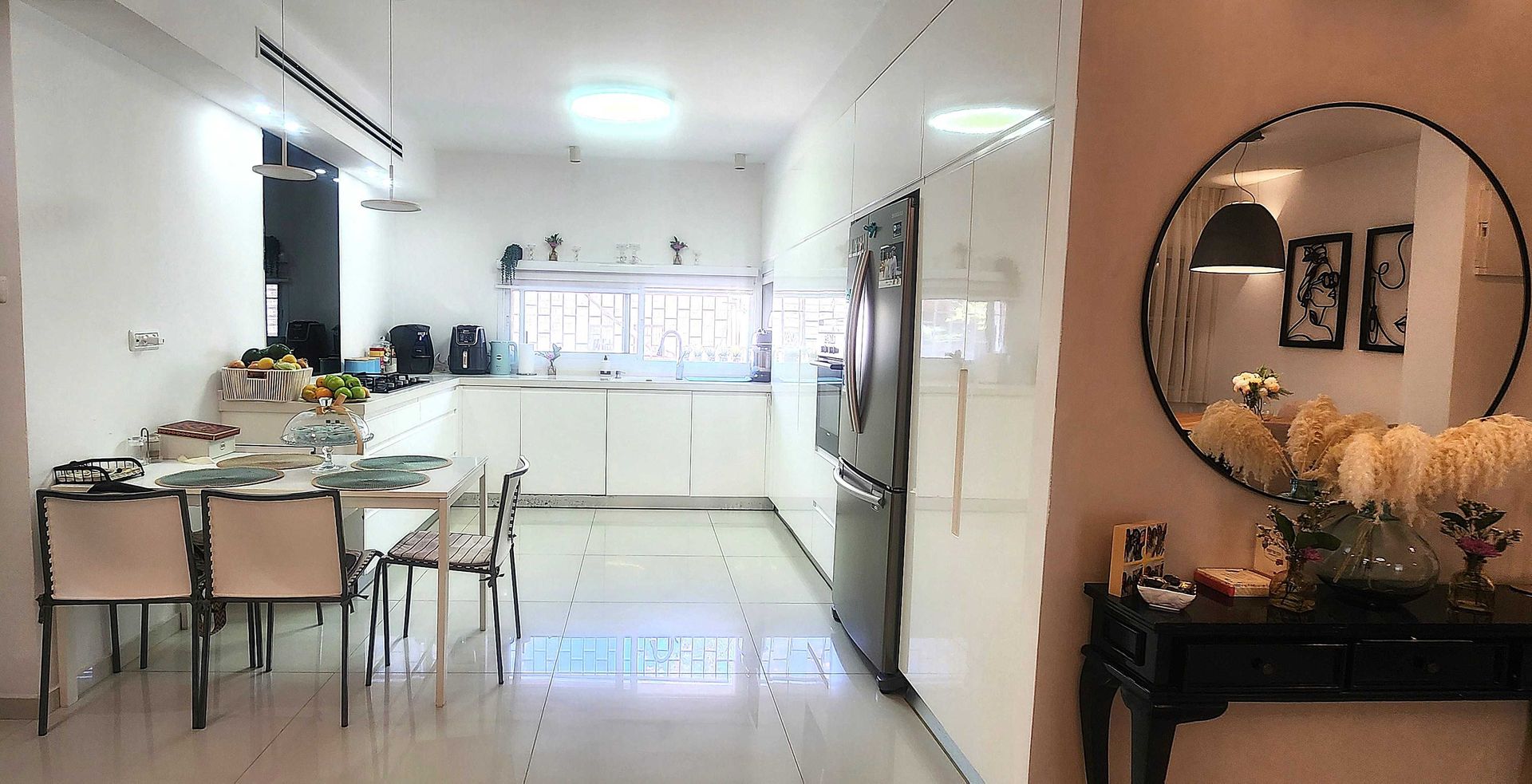 למכירה במודיעין דירת 5 חדרים מרווחת עם מרפסת ענקית