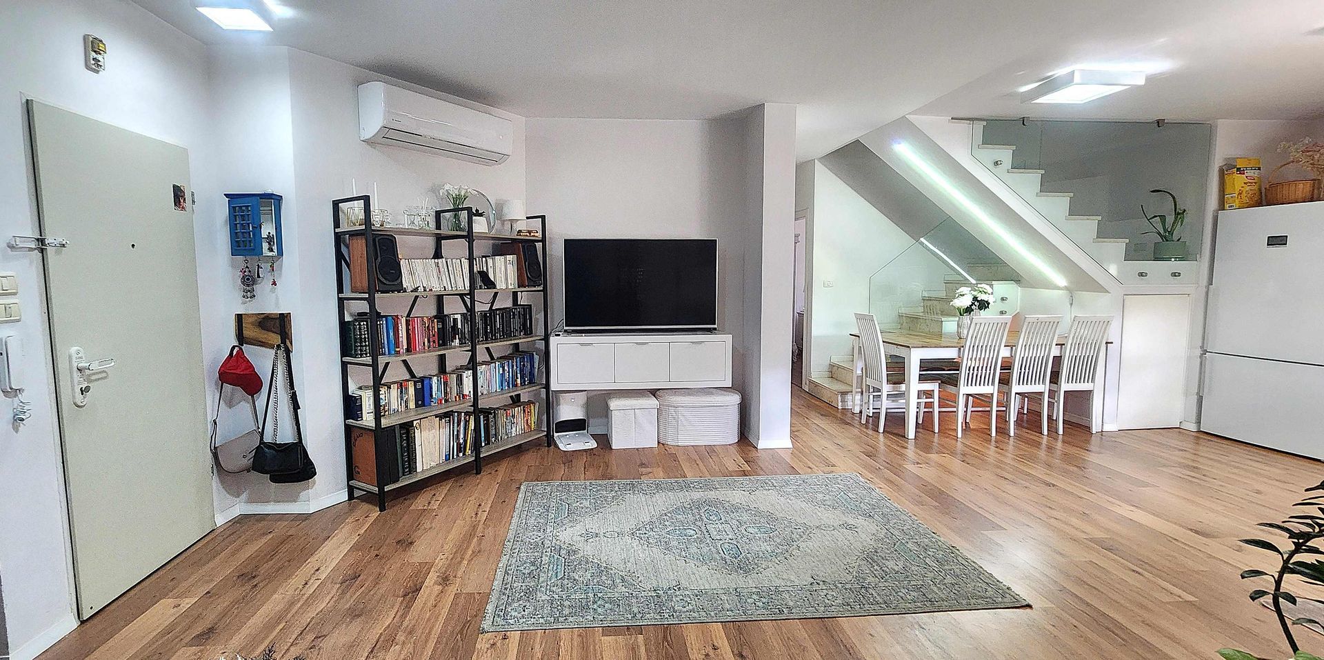 למכירה במודיעין דופלקס 5 חדרים מקסים עם נגישות מלאה