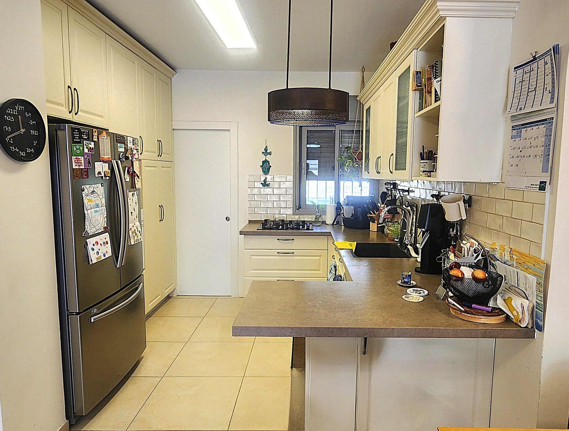 למכירה במודיעין דירת גן 4 חדרים עם מעלית ונגישות מלאה