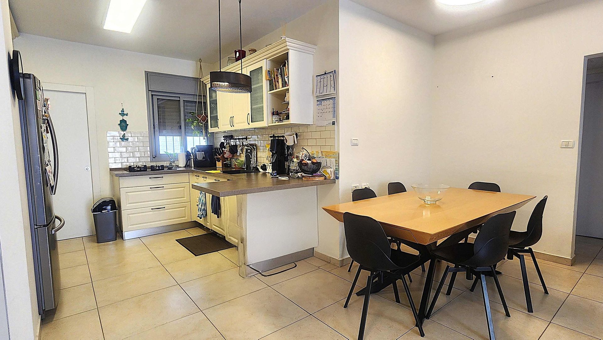 למכירה במודיעין דירת גן 4 חדרים עם מעלית ונגישות מלאה