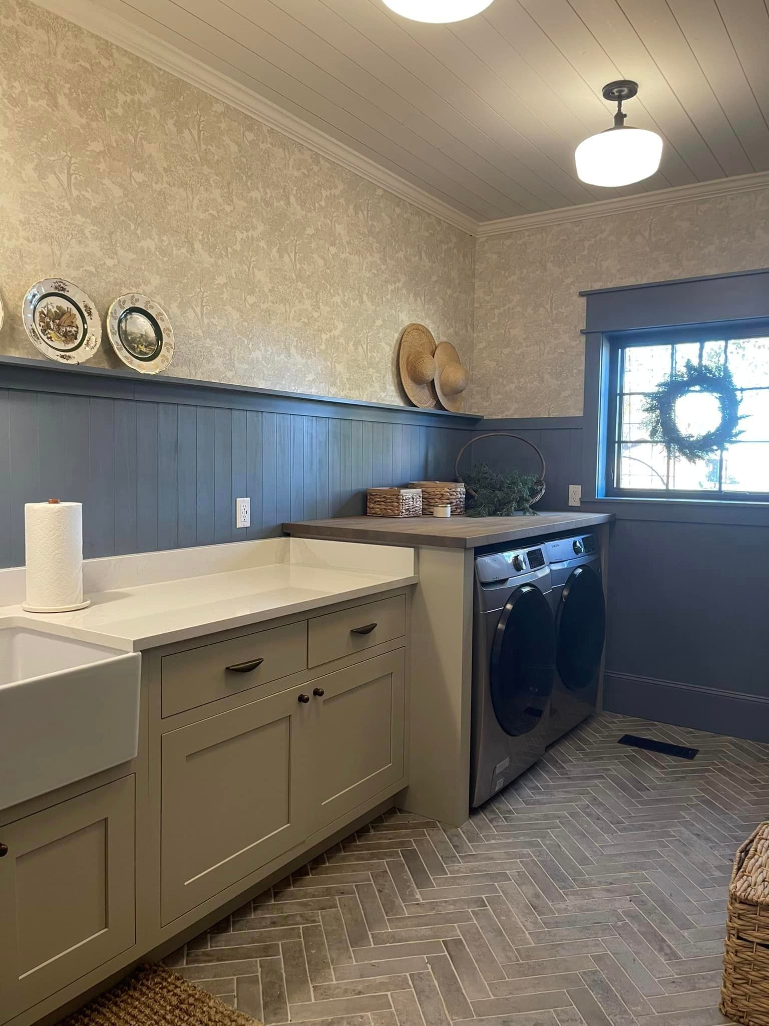Benjamin Moore Paint