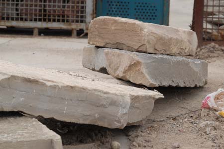 Mocha Grey Outcropping — Clinton Township, MI — B & W Landscape & Patio Supply