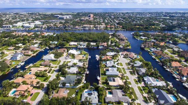 Best Neighborhoods for Young Professionals in Palm Beach Gardens: Top Picks 5 Best Neighborhoods for Young Professionals in Palm Beach Gardens: Top Picks