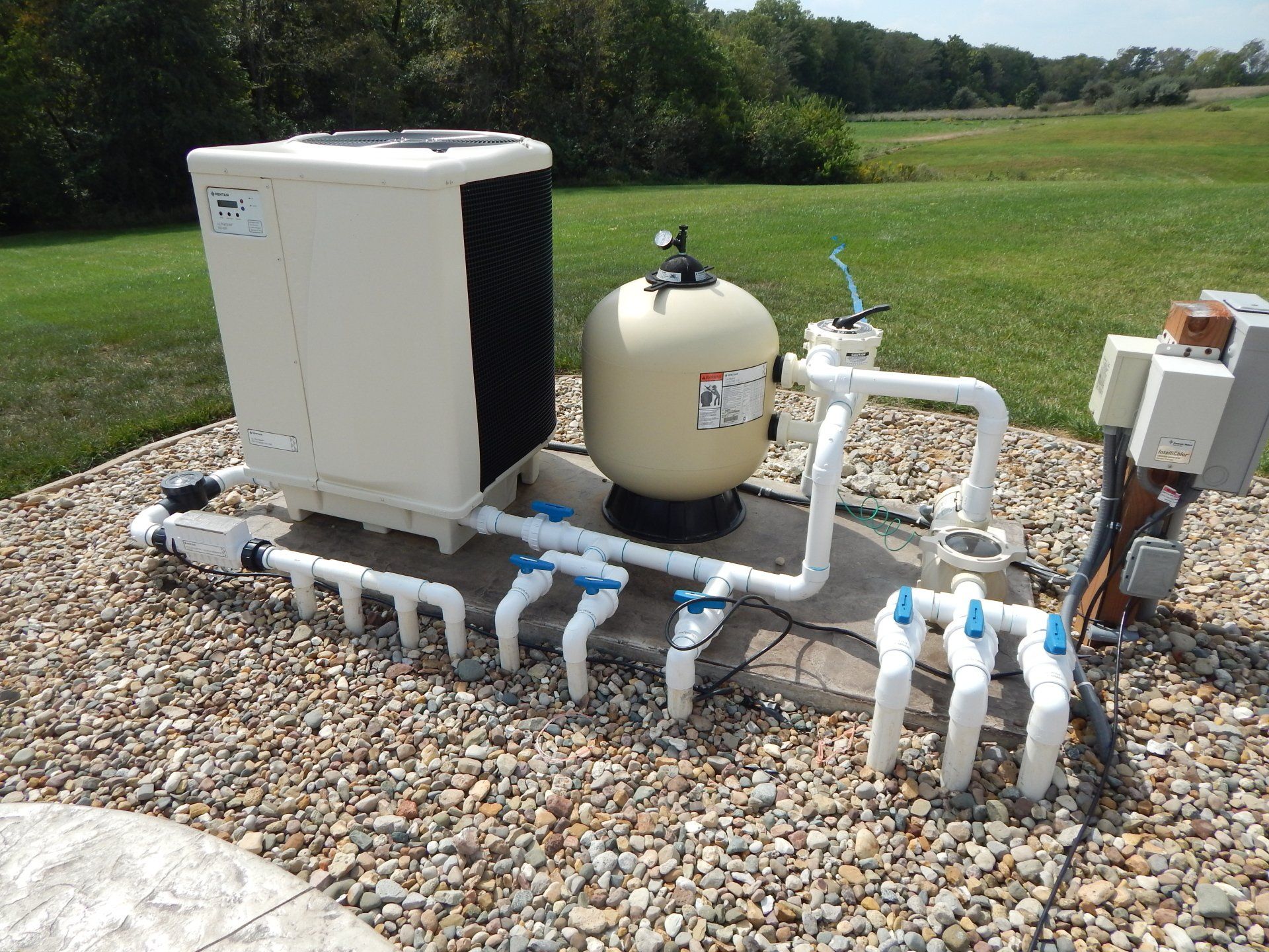 Custom Pools & Spas Jacksonville, IL Leisure Pool Supply