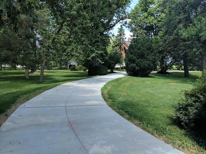 Finished-Driveway-Hastings-Iowa