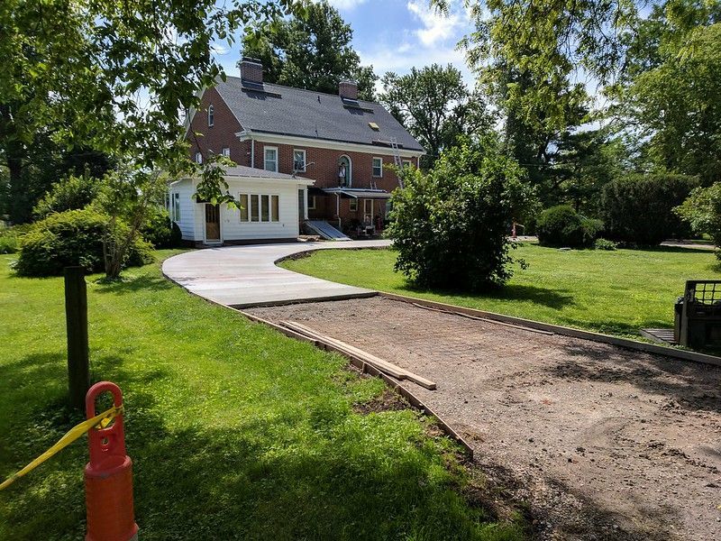 Grading-Driveway-Forming-Hastings-Iowa