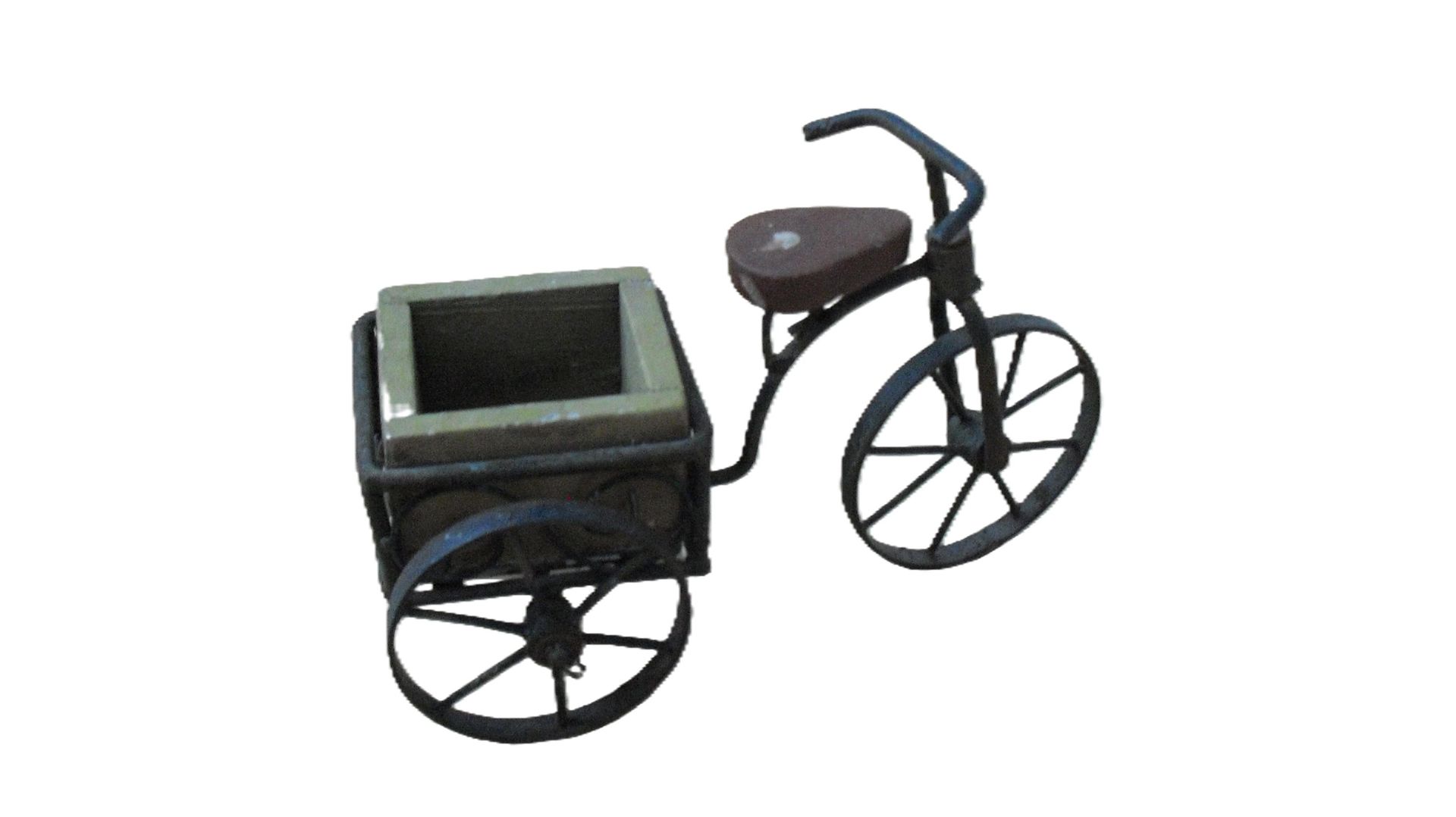 Miniatuur driewieler met bakje