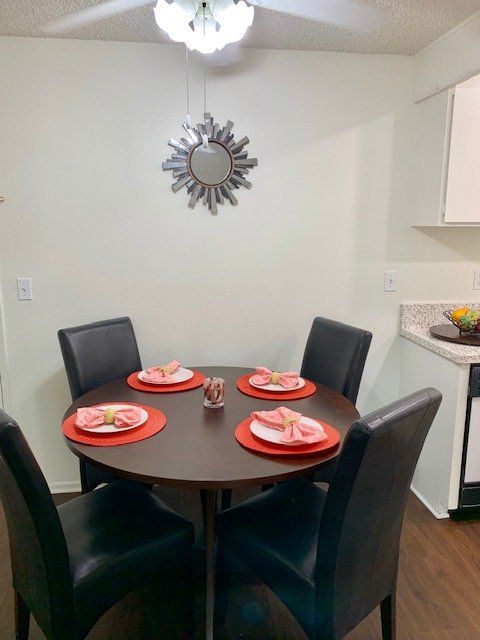Dining Room | Arbor Park Apartments