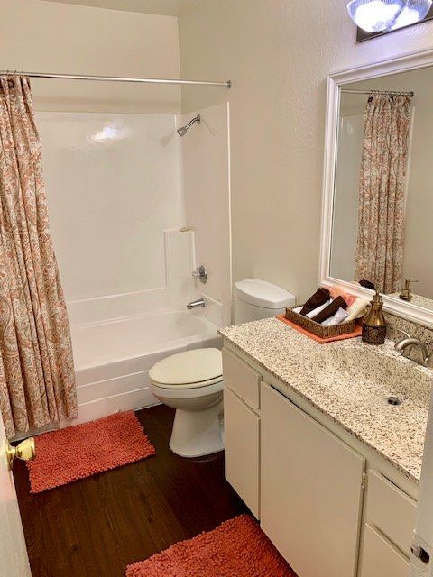 Bathroom | Arbor Park Apartments