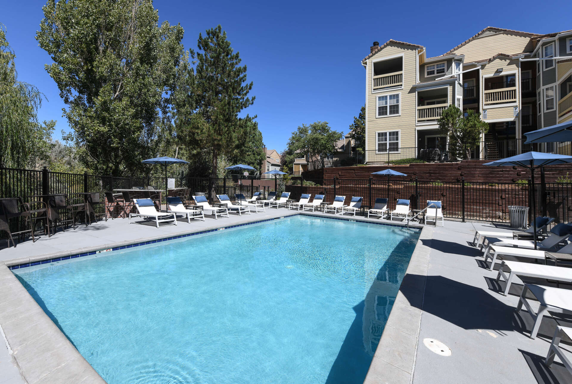 Arcadia | Outdoor Pool