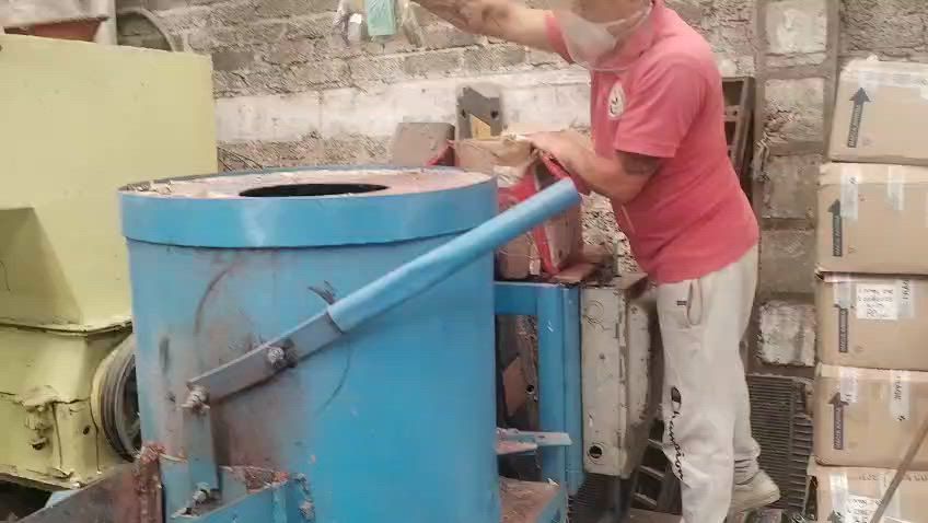 DESTRUCCIÓN DE ARCHIVO MUERTO MÉRIDA