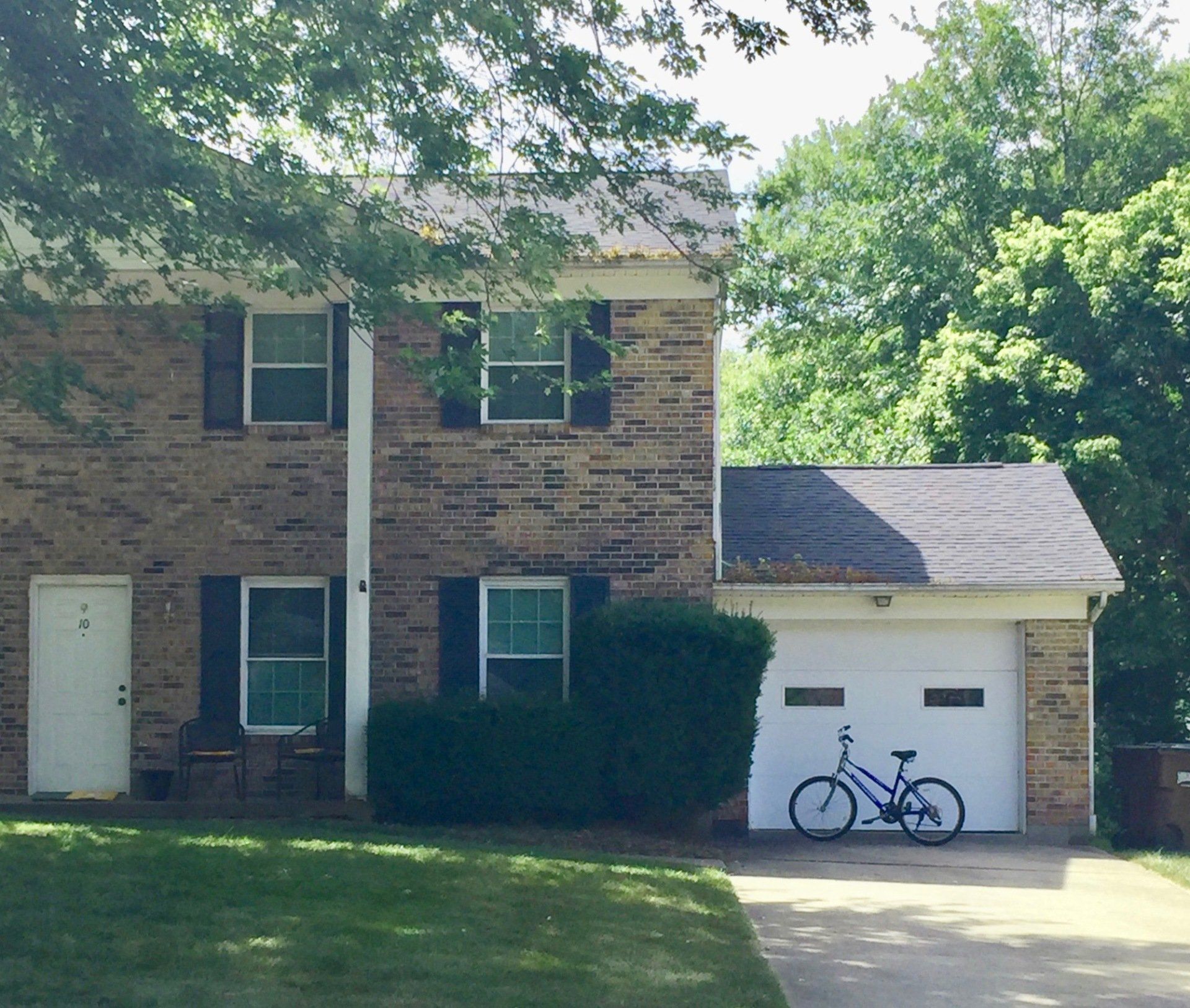 10 Christopher front outside