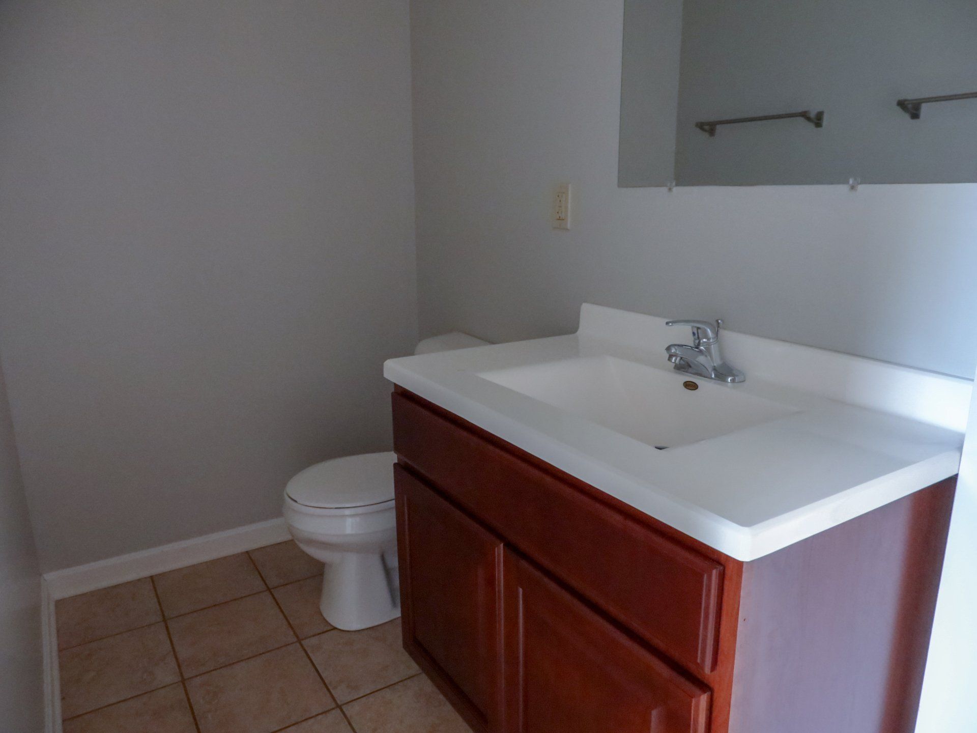 112 Ardmore bathroom