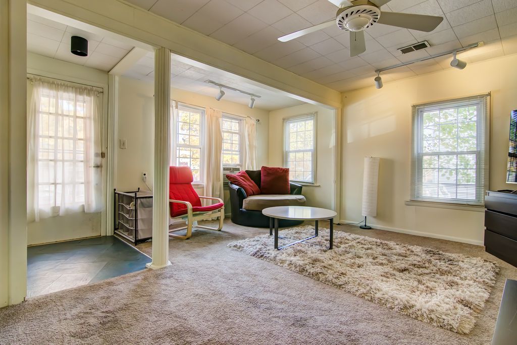 14 w withrow living room 1