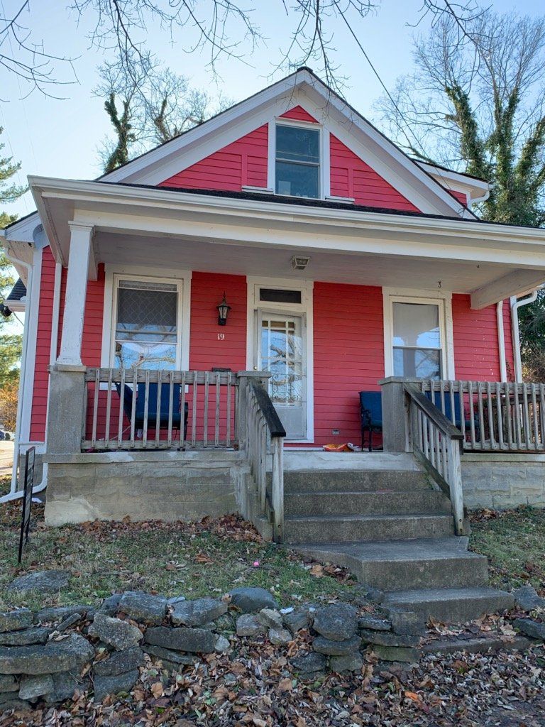 19 W Withrow front