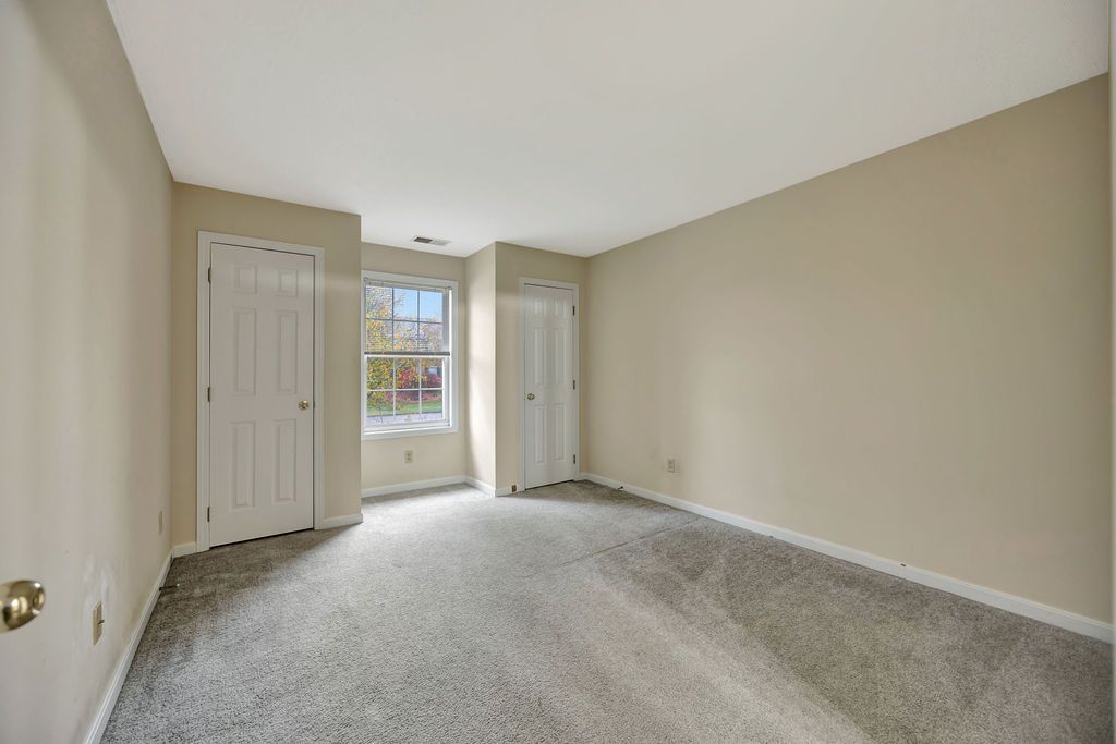 21 Indian Cove bedroom