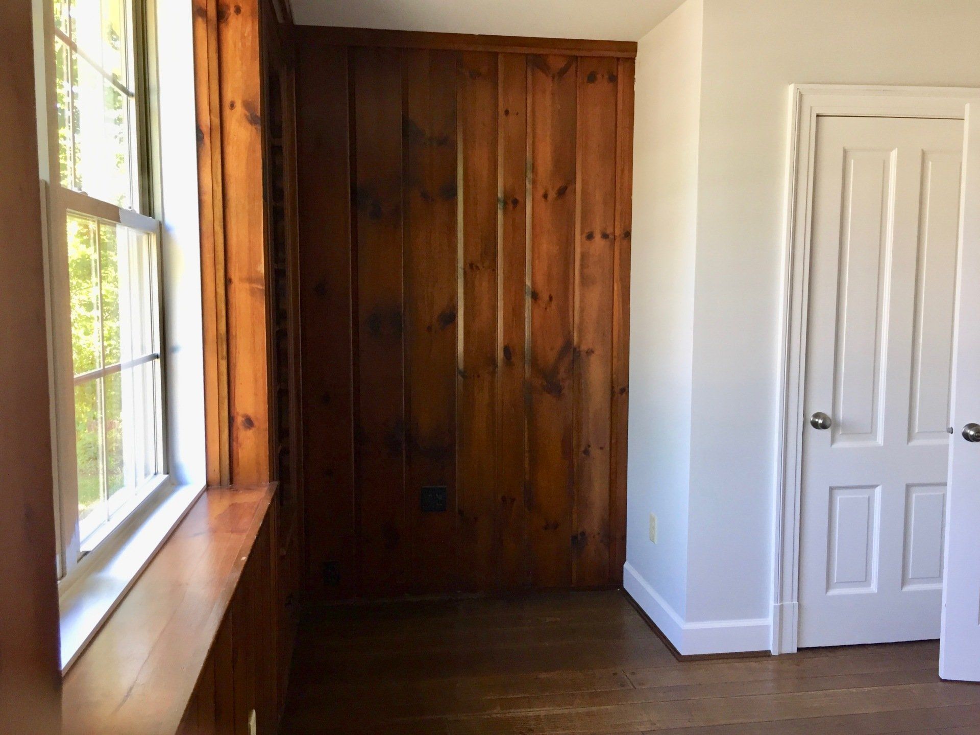 225 E Withrow 101 bedroom 1