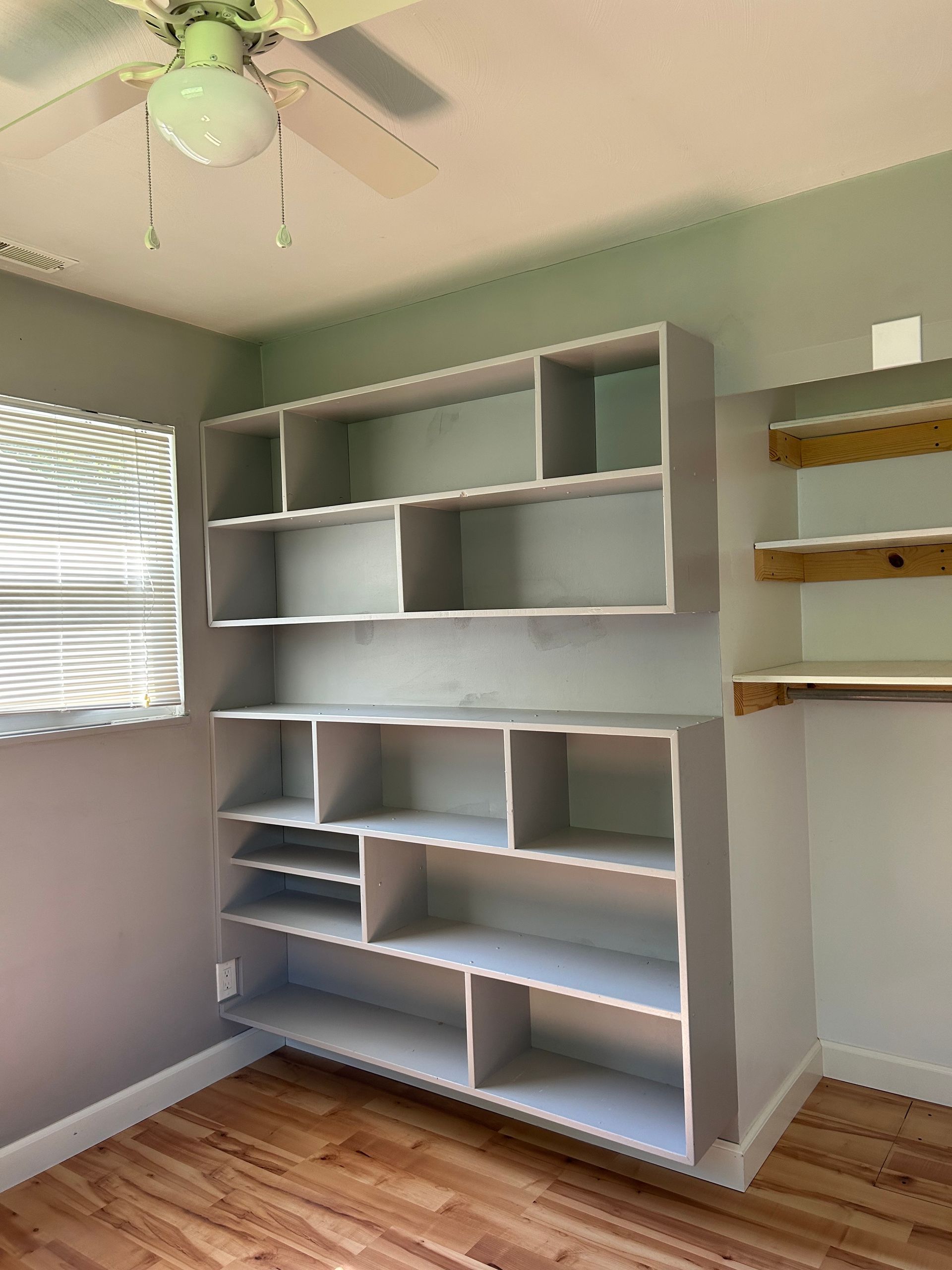 312 Brookview bedroom 1