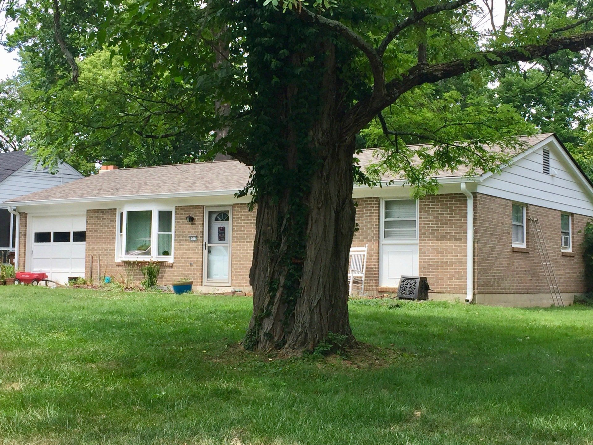 6010 Joseph DR  front outside