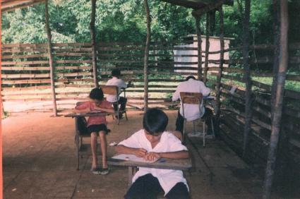 Escuelas Populares en El Salvador