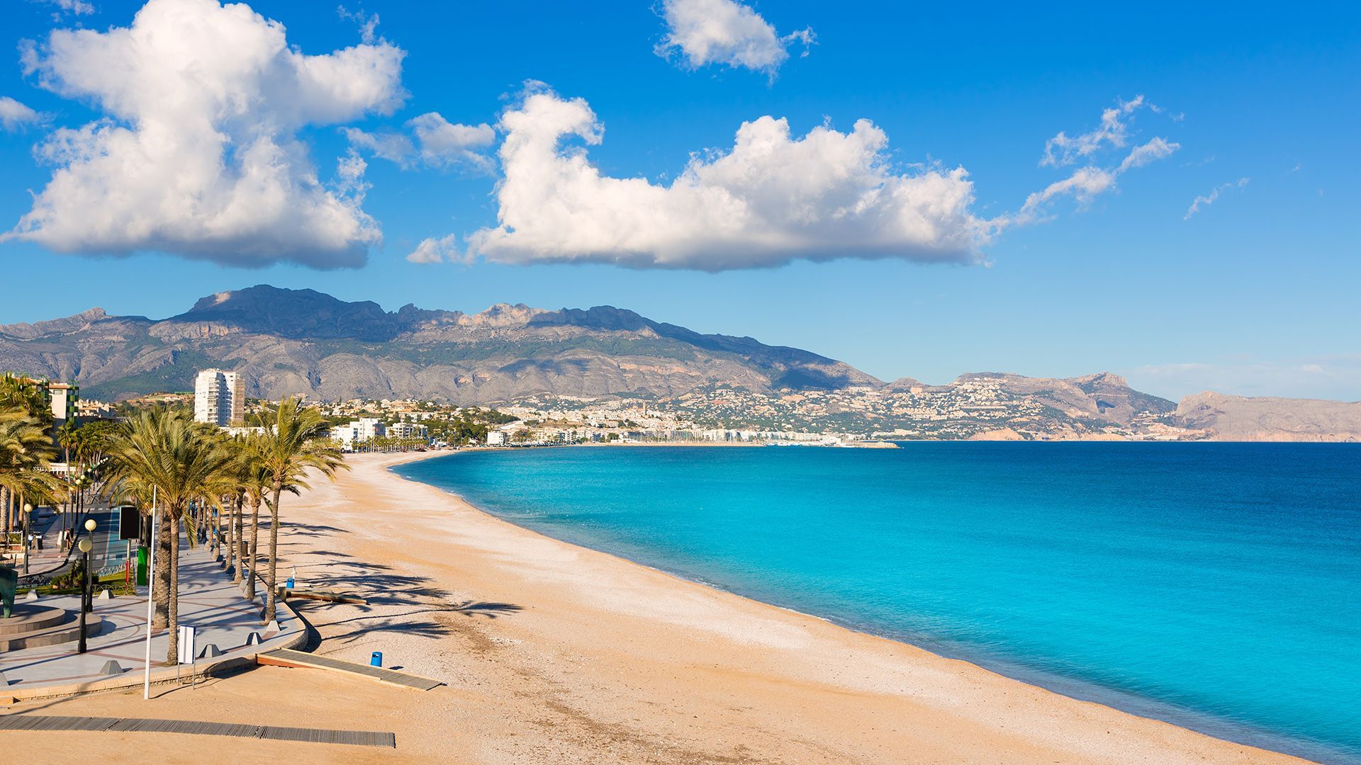 Sports Abroad swimming training camps at Albir, Costa Blanca, Spain.