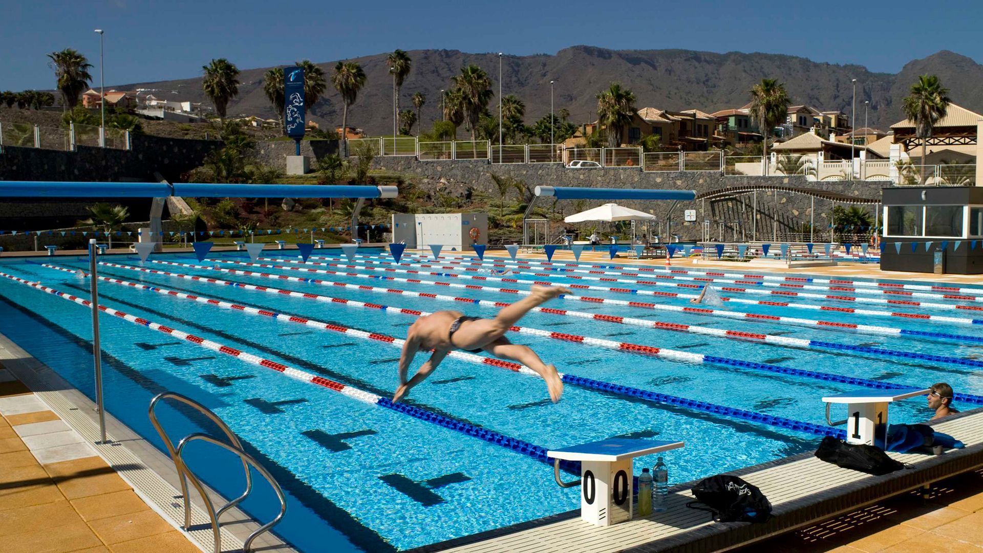 Sports Abroad swimming training camps