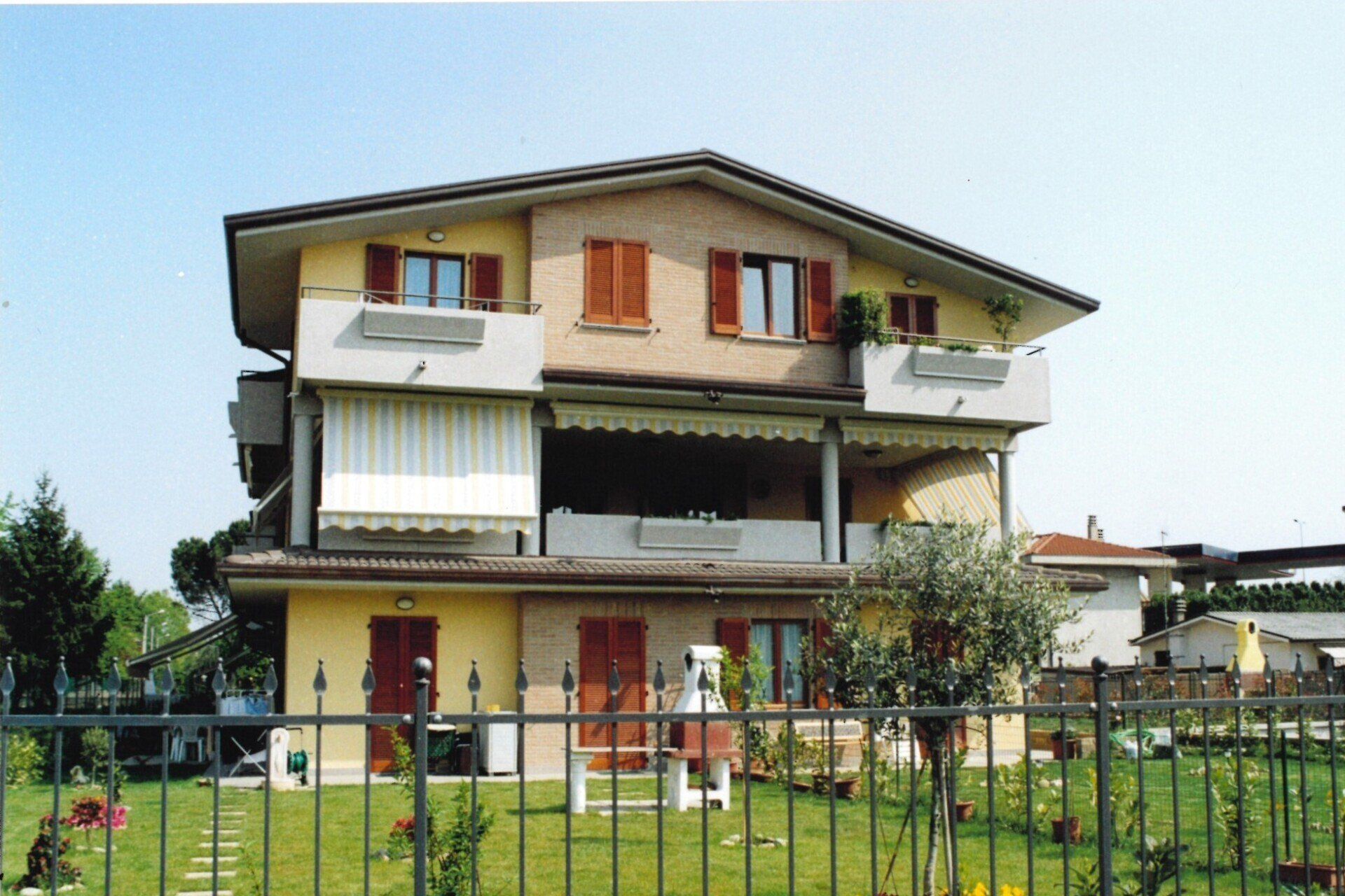 Monieri-Residenza Sole_Seveso