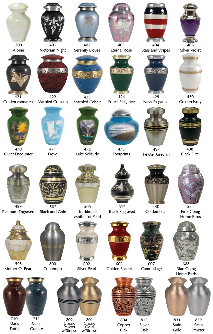 There are many different types of urns in this picture.