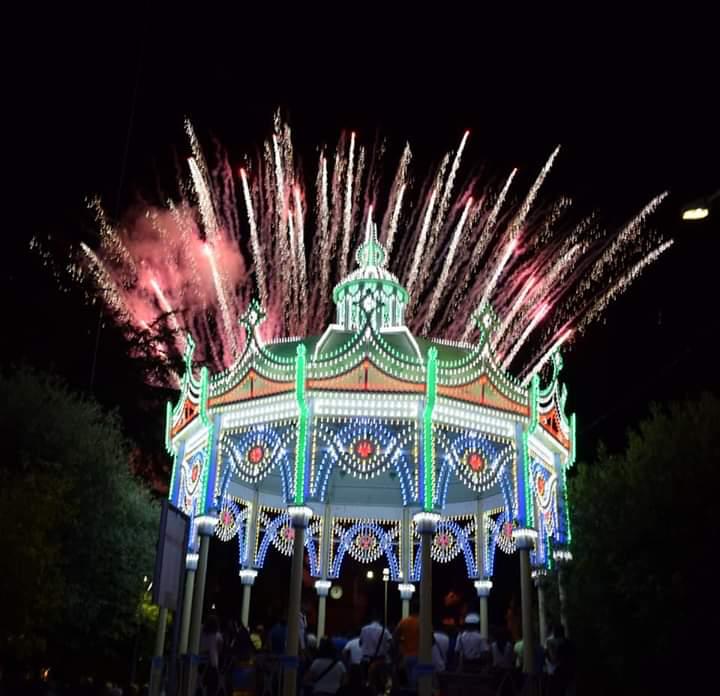 noleggio di palchi e gruppi elettrogeni per eventi