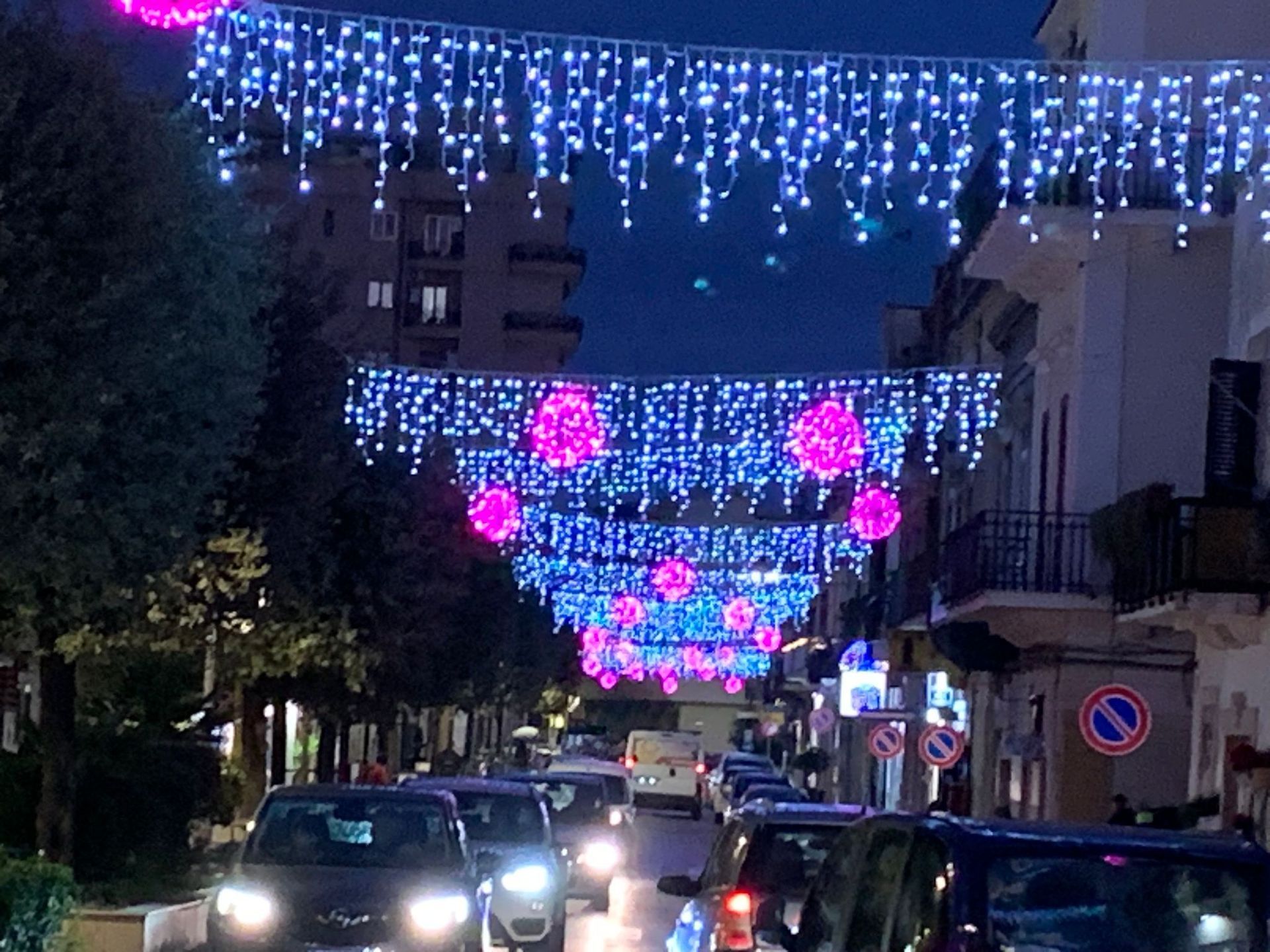 noleggio e vendita di addobbi natalizi