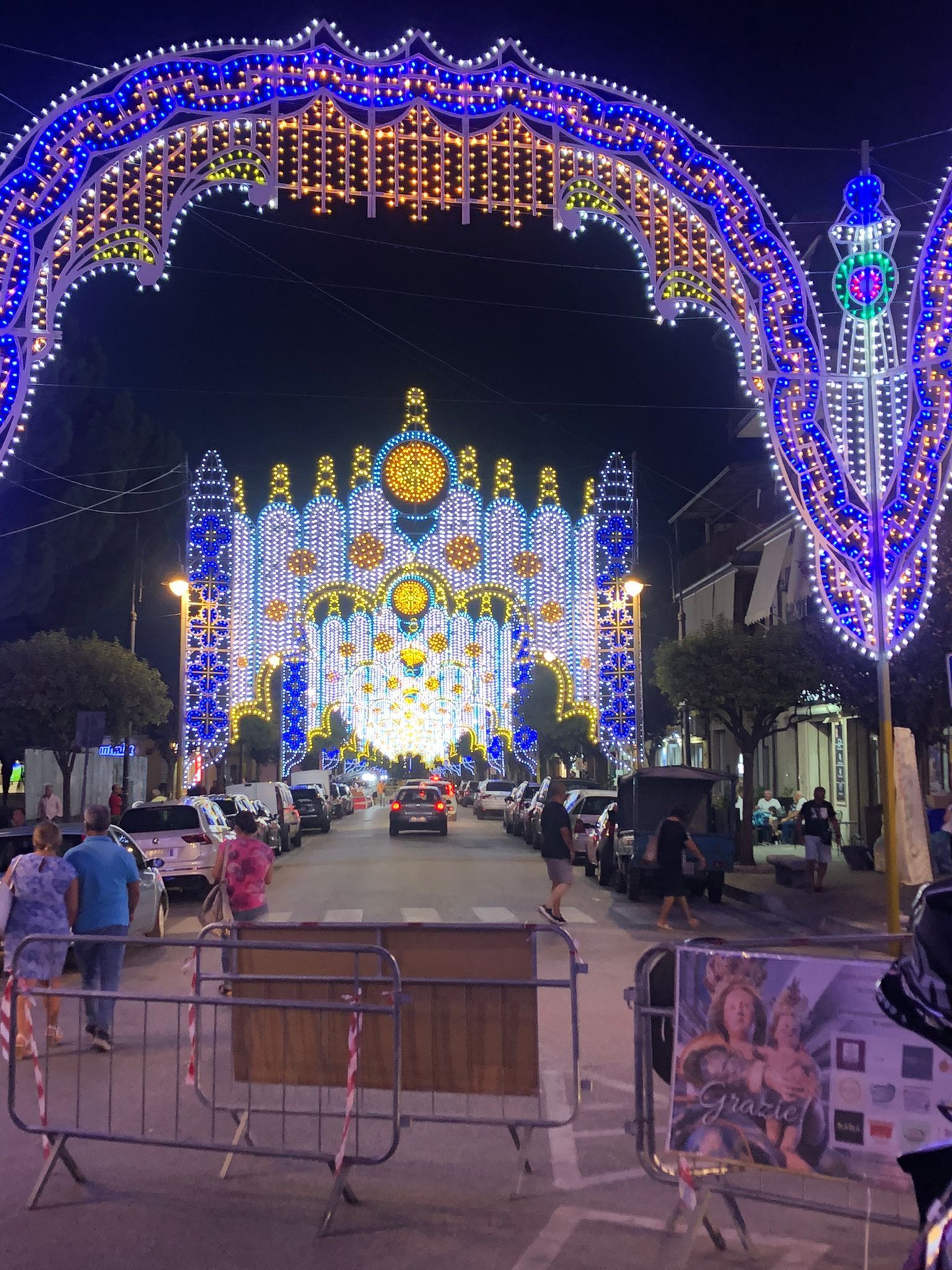 illuminazioni artistiche per feste civili e religiose