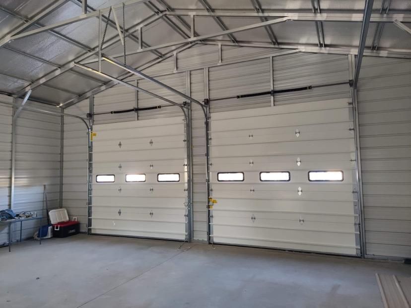 There are two garage doors in this building.