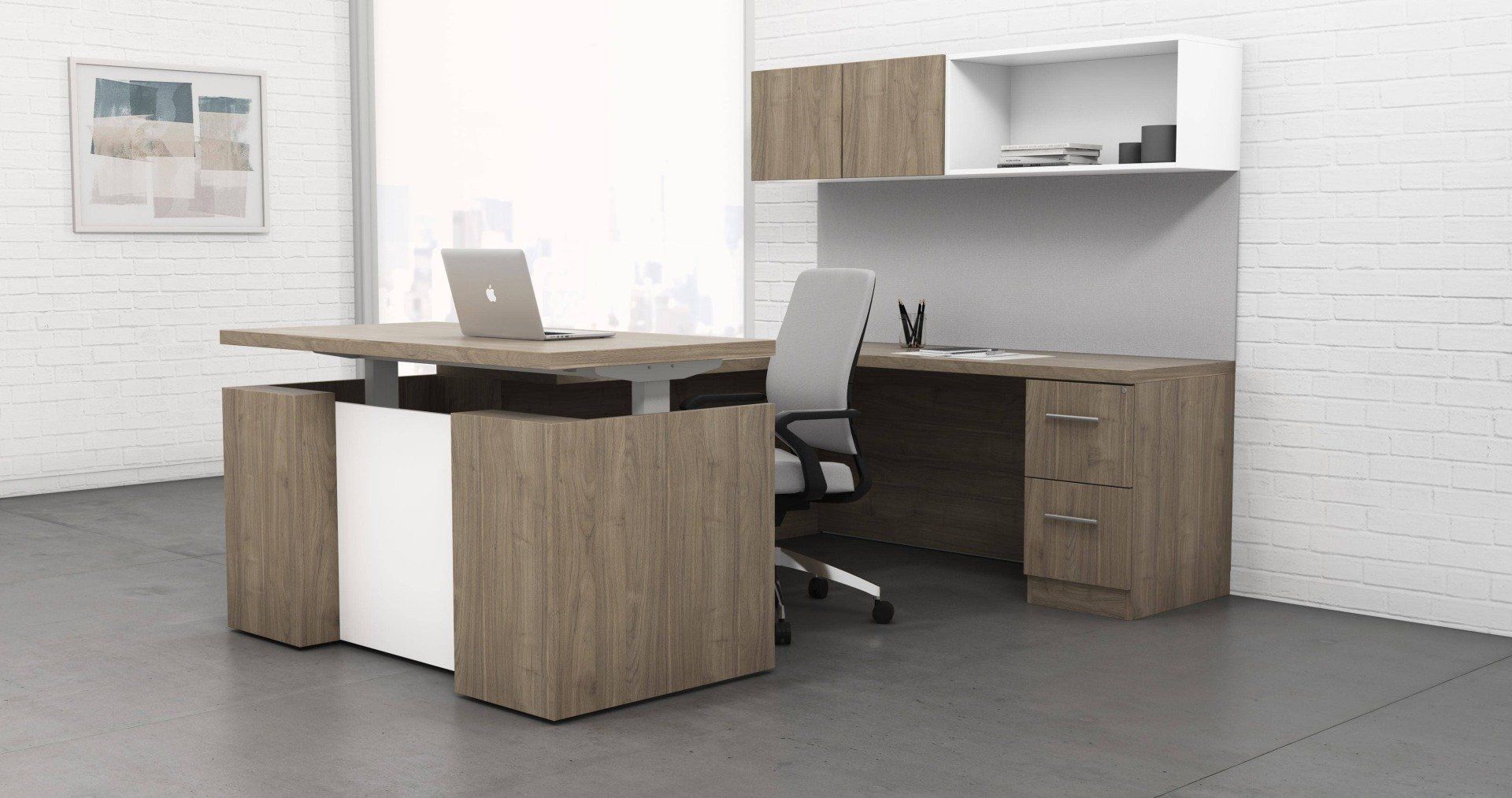 Deskmakers Ascend executive U-shape desk with adjustable main surface