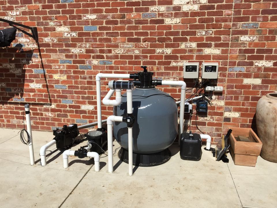 Installed pump for pool