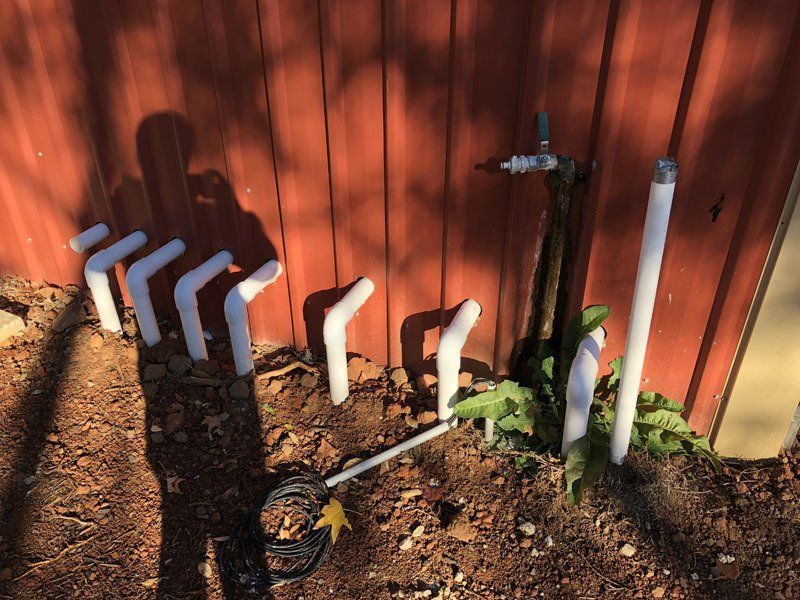 Installation of plastic pipes