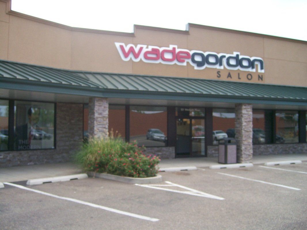 Wade Gordon Salon