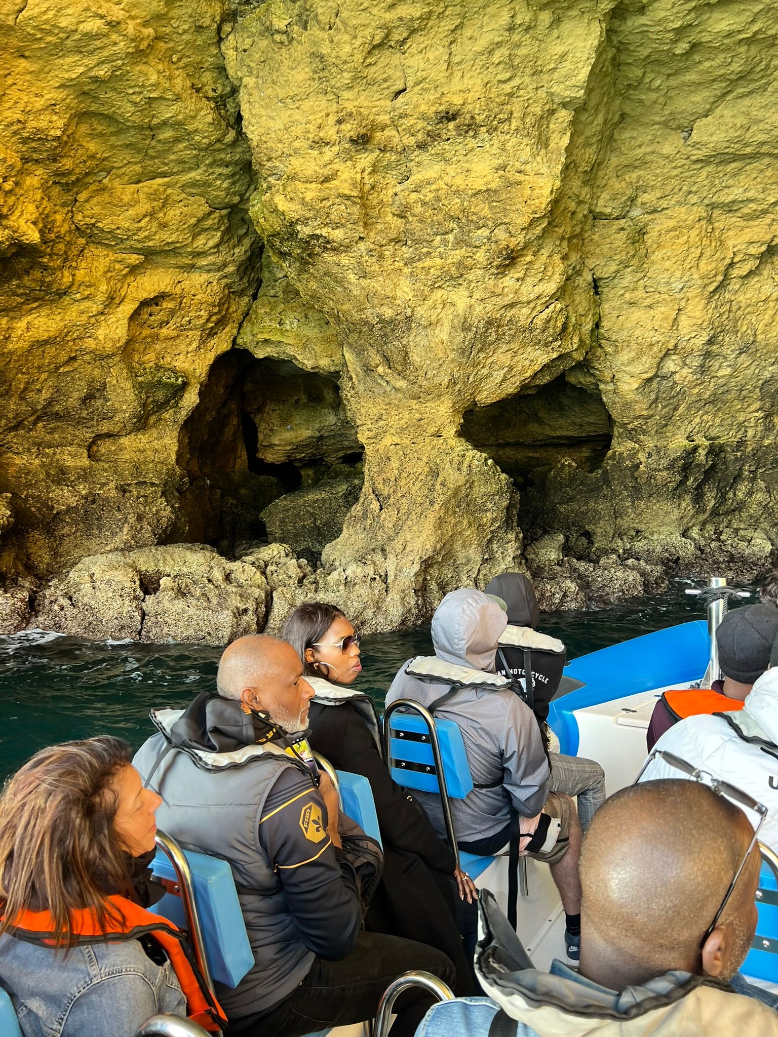 boat tour algarve caves
